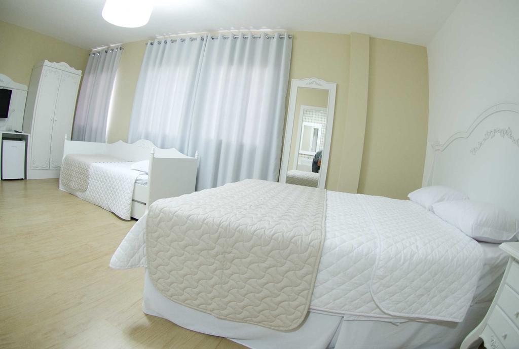 Hotel Oma Zita Forquilhinha Extérieur photo